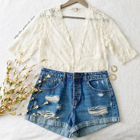 Forever 21 Tops - Cream Lace Cropped Butterfly Lace Cardigan